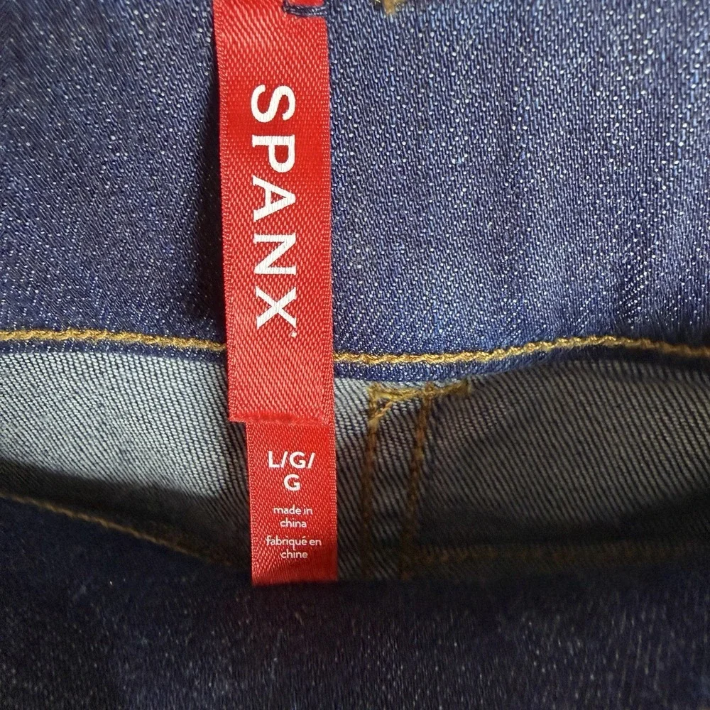 Spanx Midnight Blue Flared High Rise Pull-On Sliming Large Denim Stretch Jeans - Picture 7 of 12